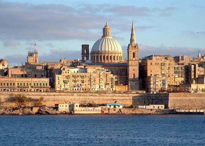 Central Apartment In St Julian\'S, Perfect For Families