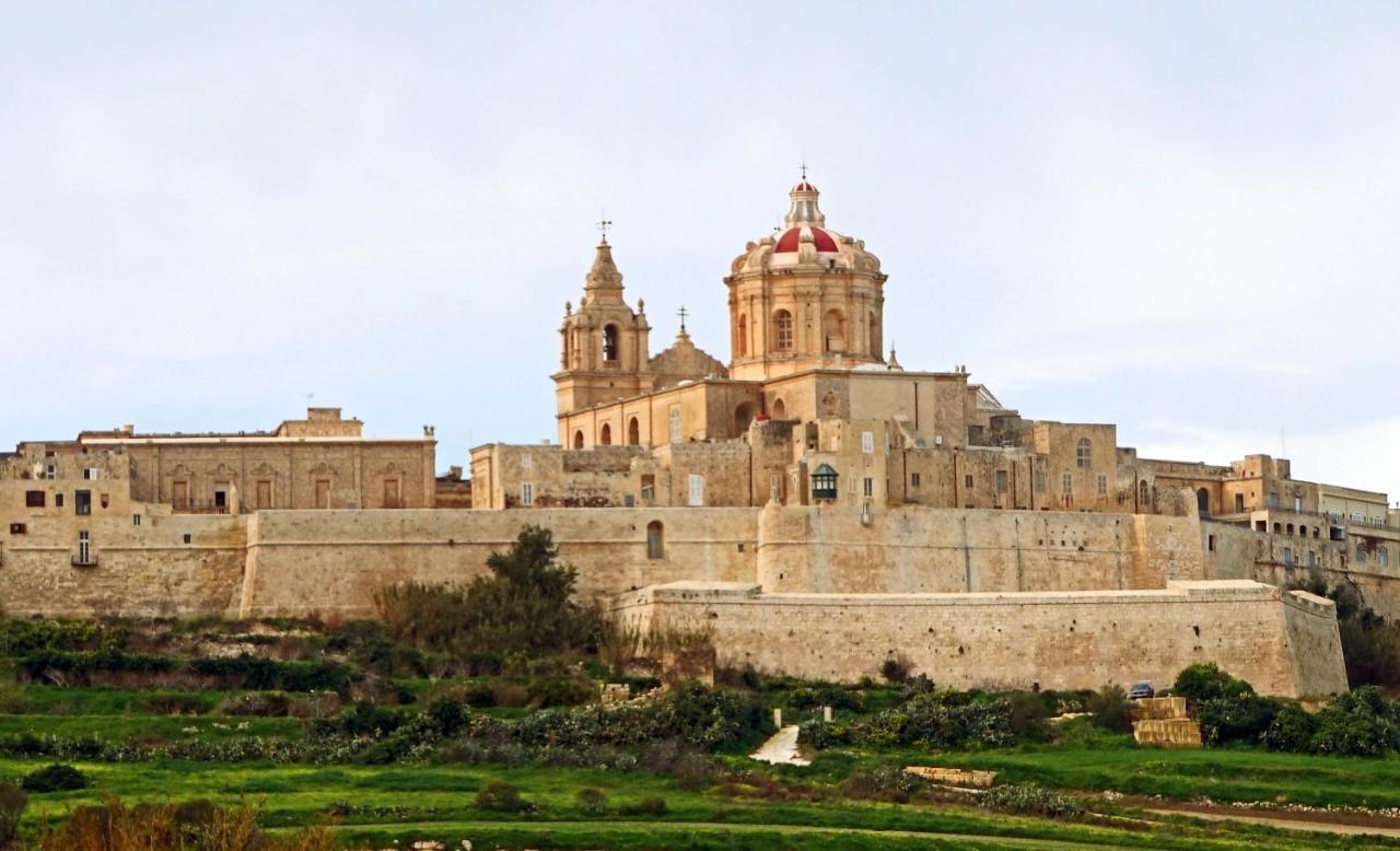In St Julian's, Perfect For Families San Ġiljan